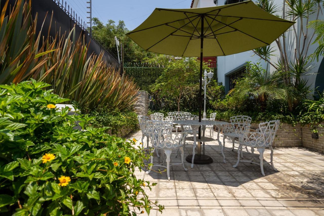 Casa Mateo Hotell Guadalajara Exteriör bild